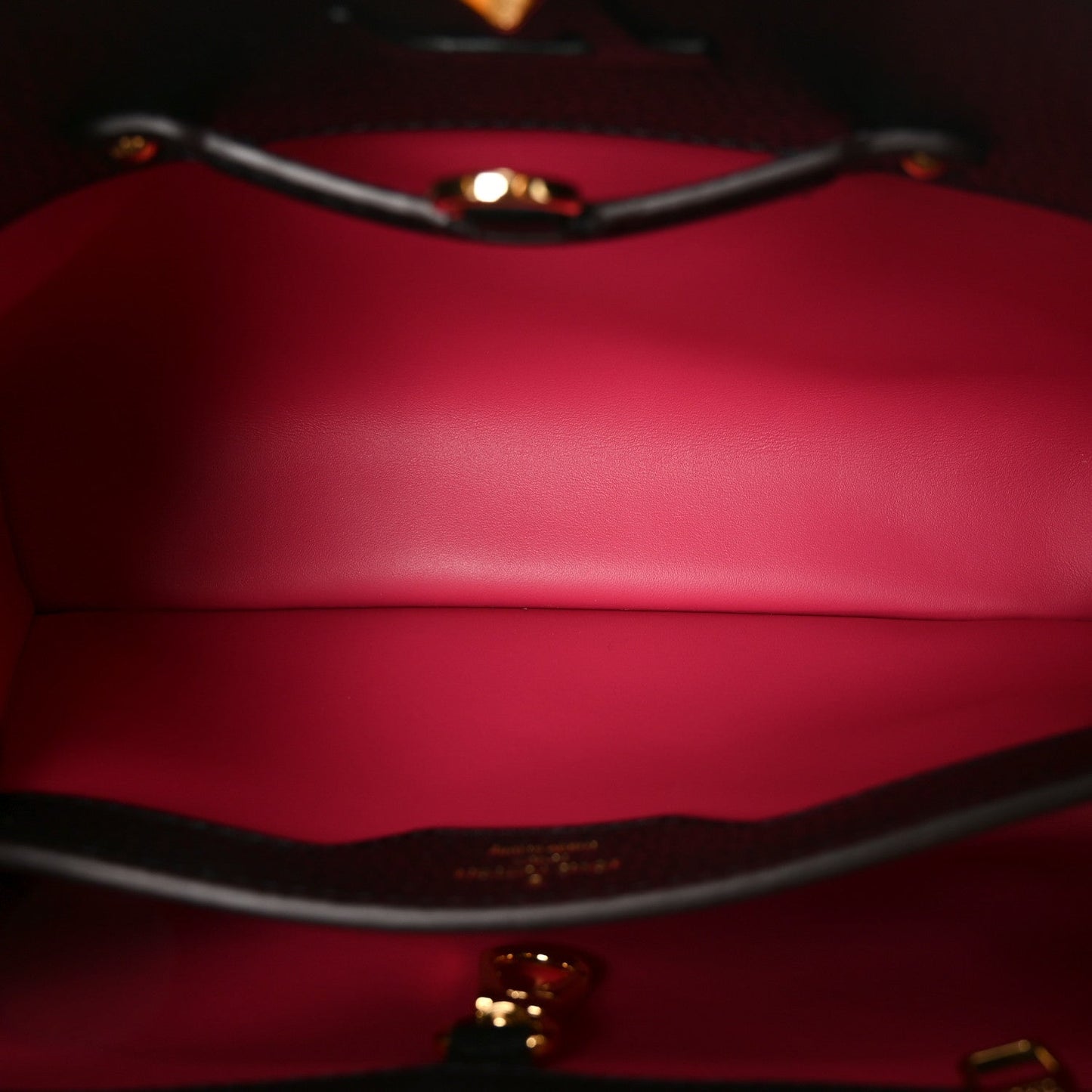 Taurillon Capucines BB Black