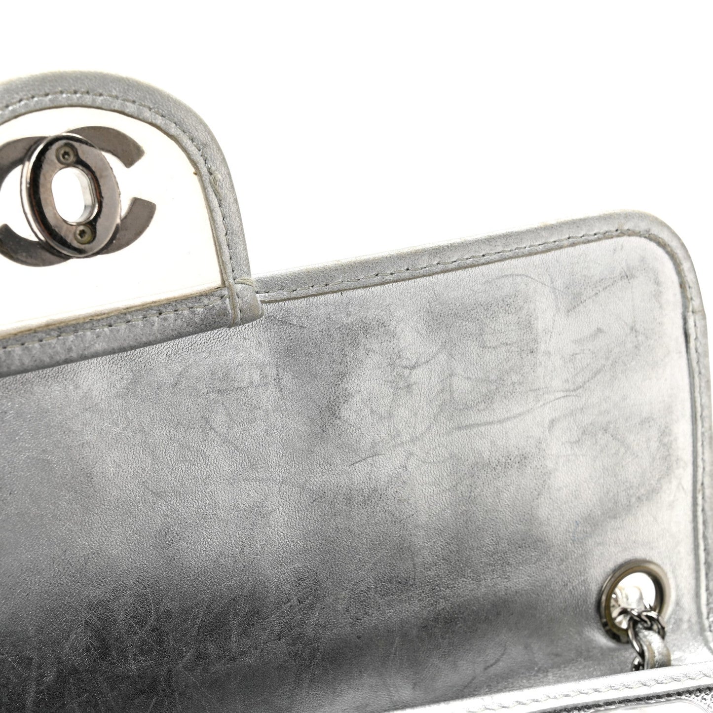 Vinyl Large Ice Cube Flap Silver