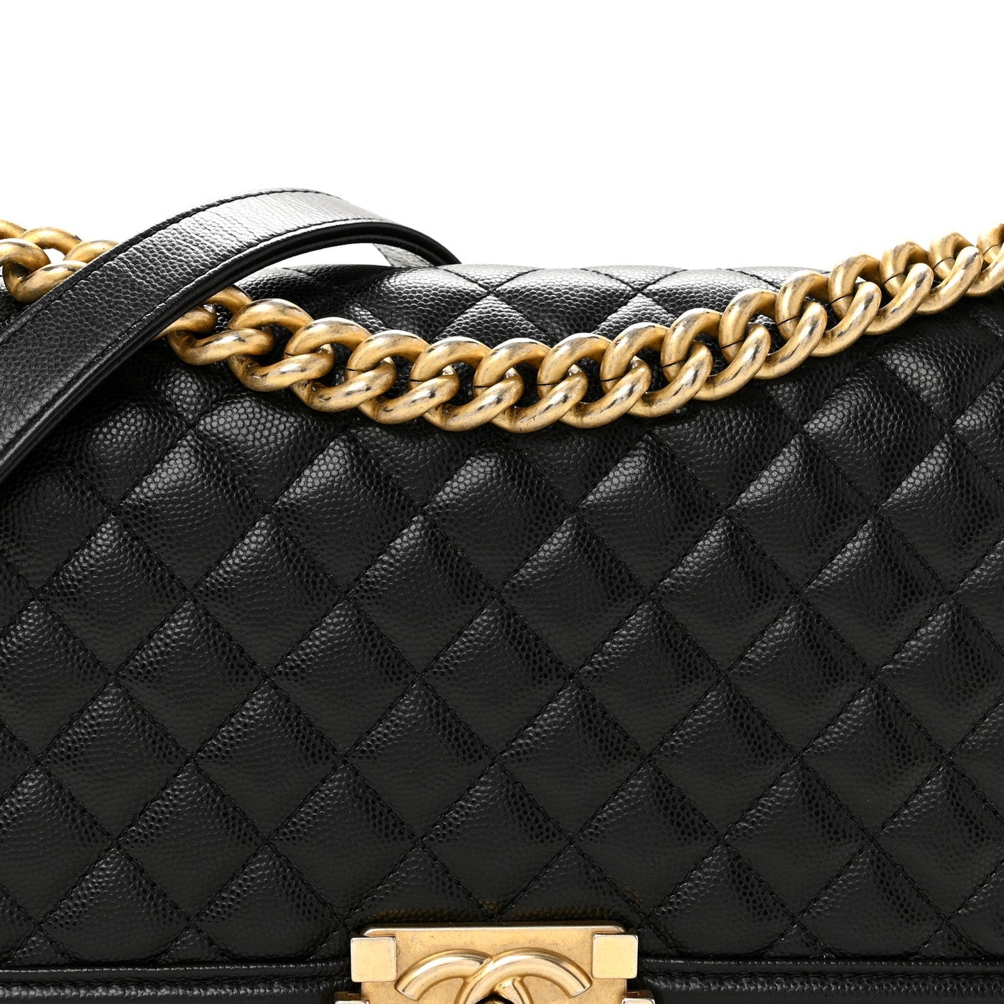 Caviar Quilted Medium Boy Flap Black