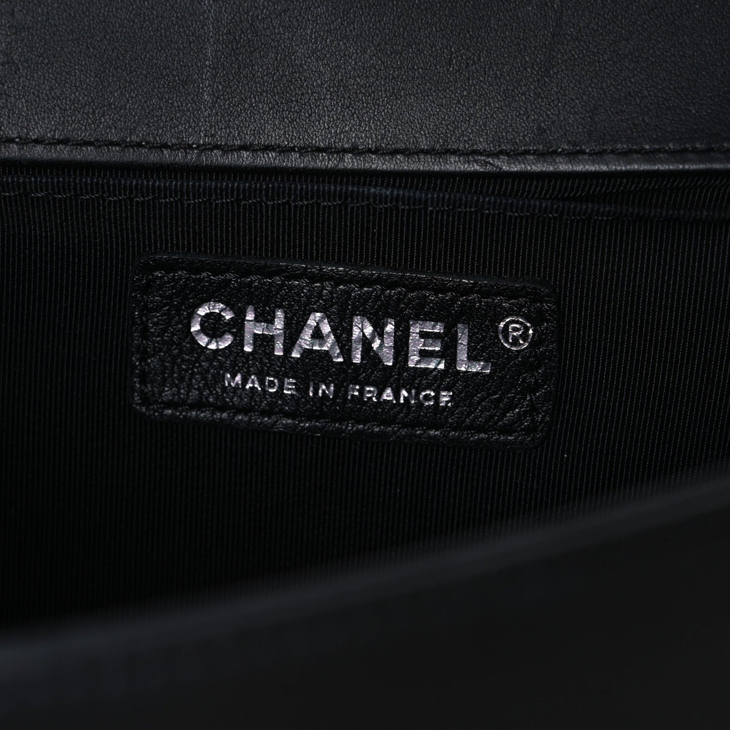 Calfskin Chevron Quilted Medium Boy Flap Black