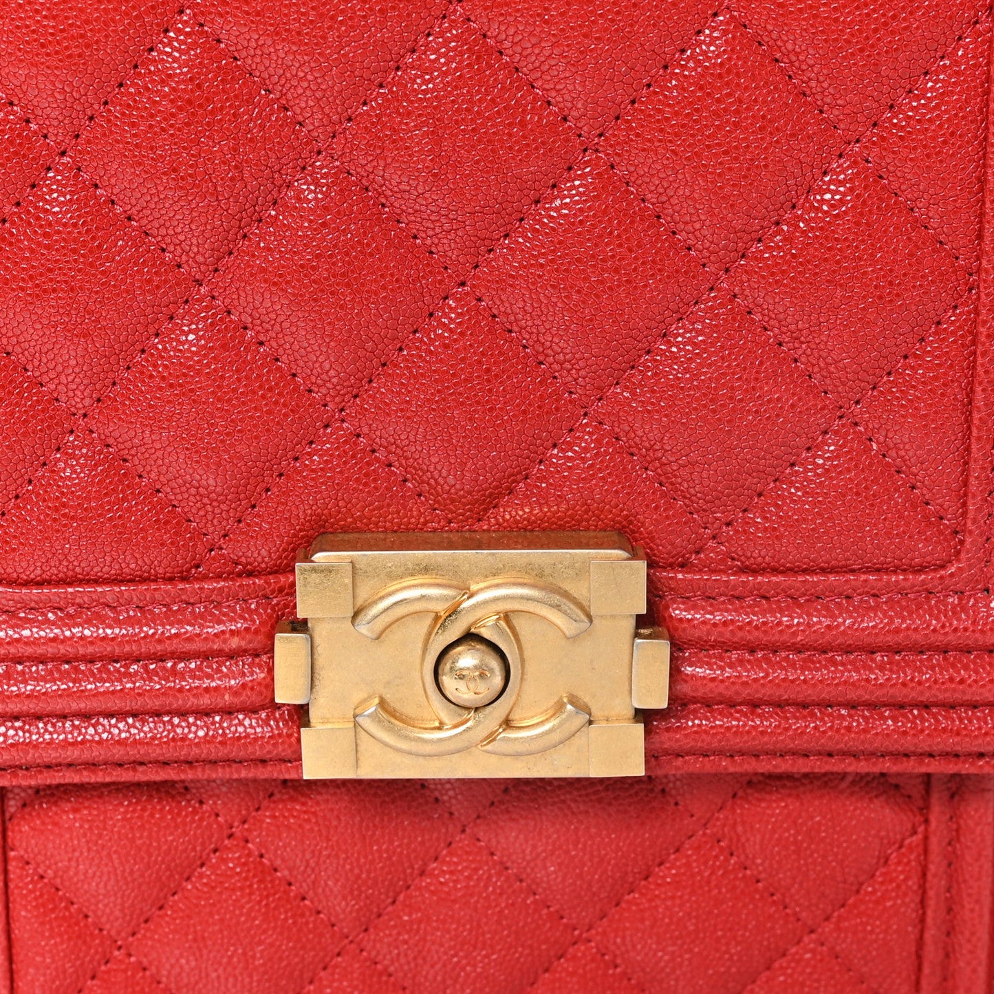 Caviar Quilted North South Boy Flap Red