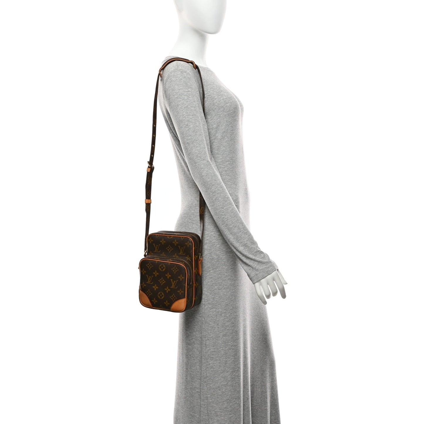 Monogram Amazone