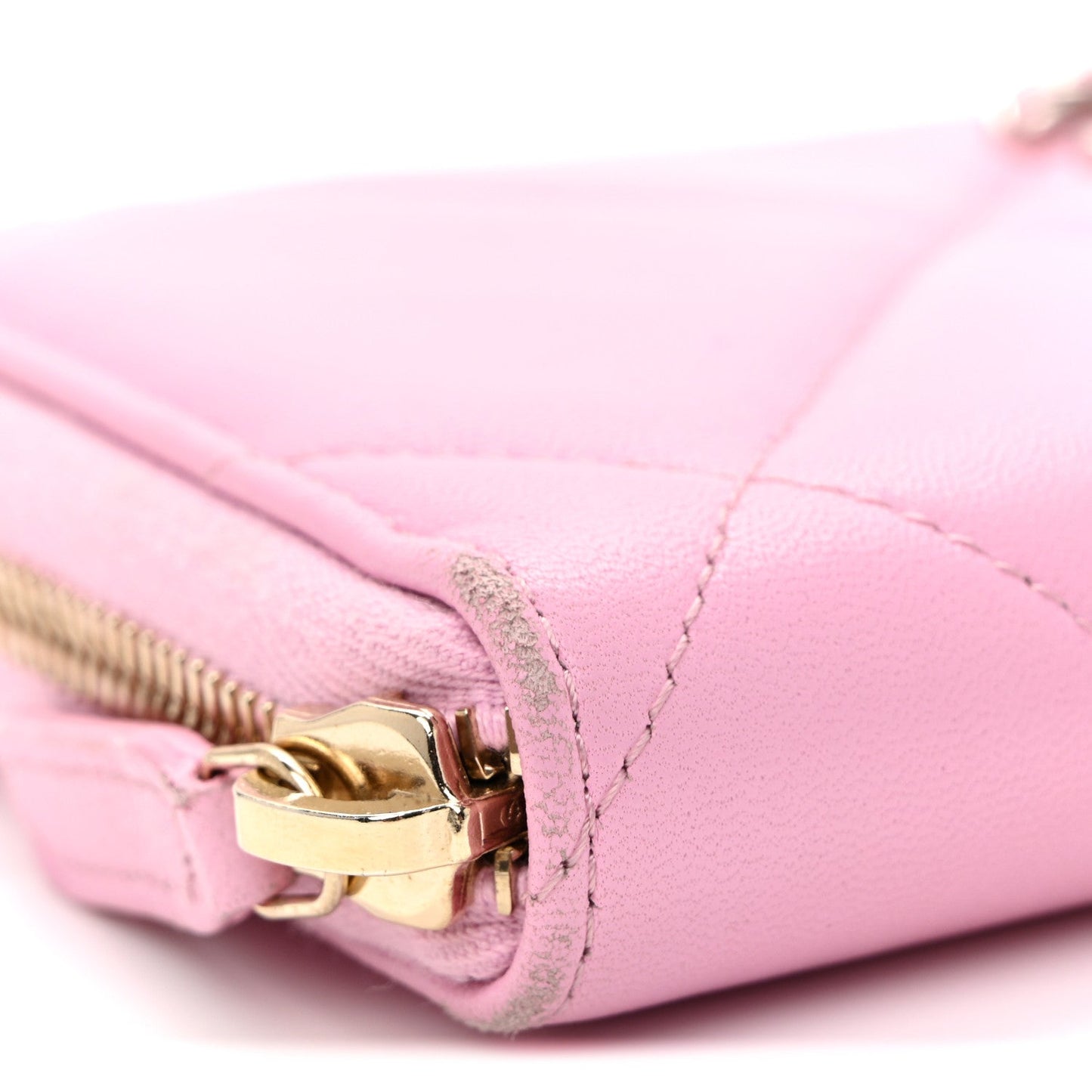 Lambskin Quilted Chanel 19 Zipped Wallet Light Pink