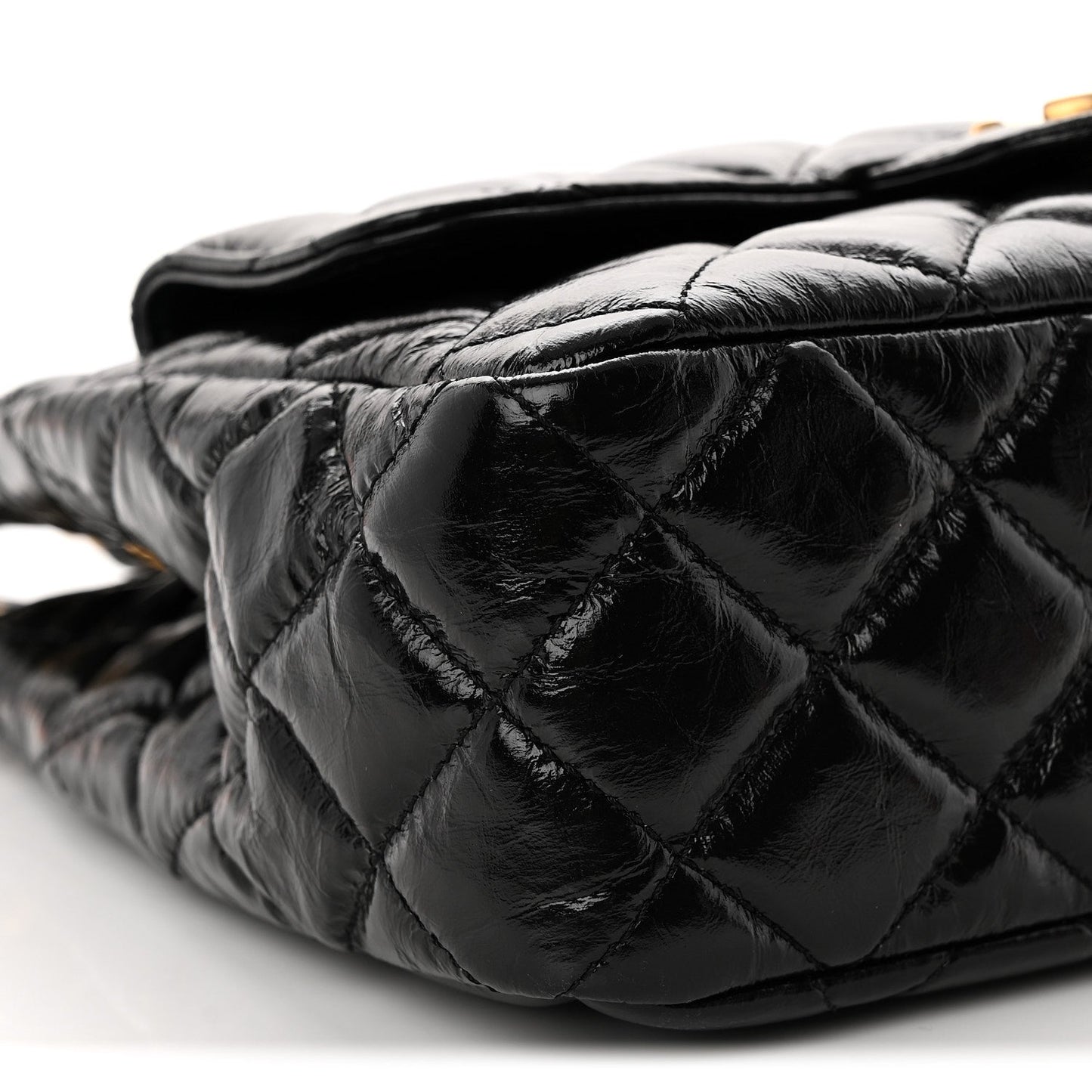 Shiny Crumpled Calfskin Quilted Wavy CC Hobo Black