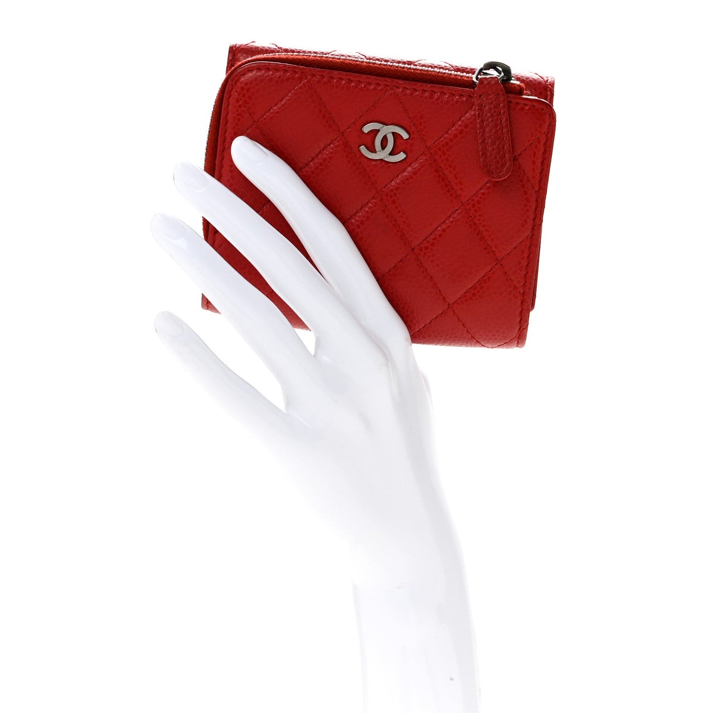Caviar Quilted CC Zip Tri-Fold Wallet Red