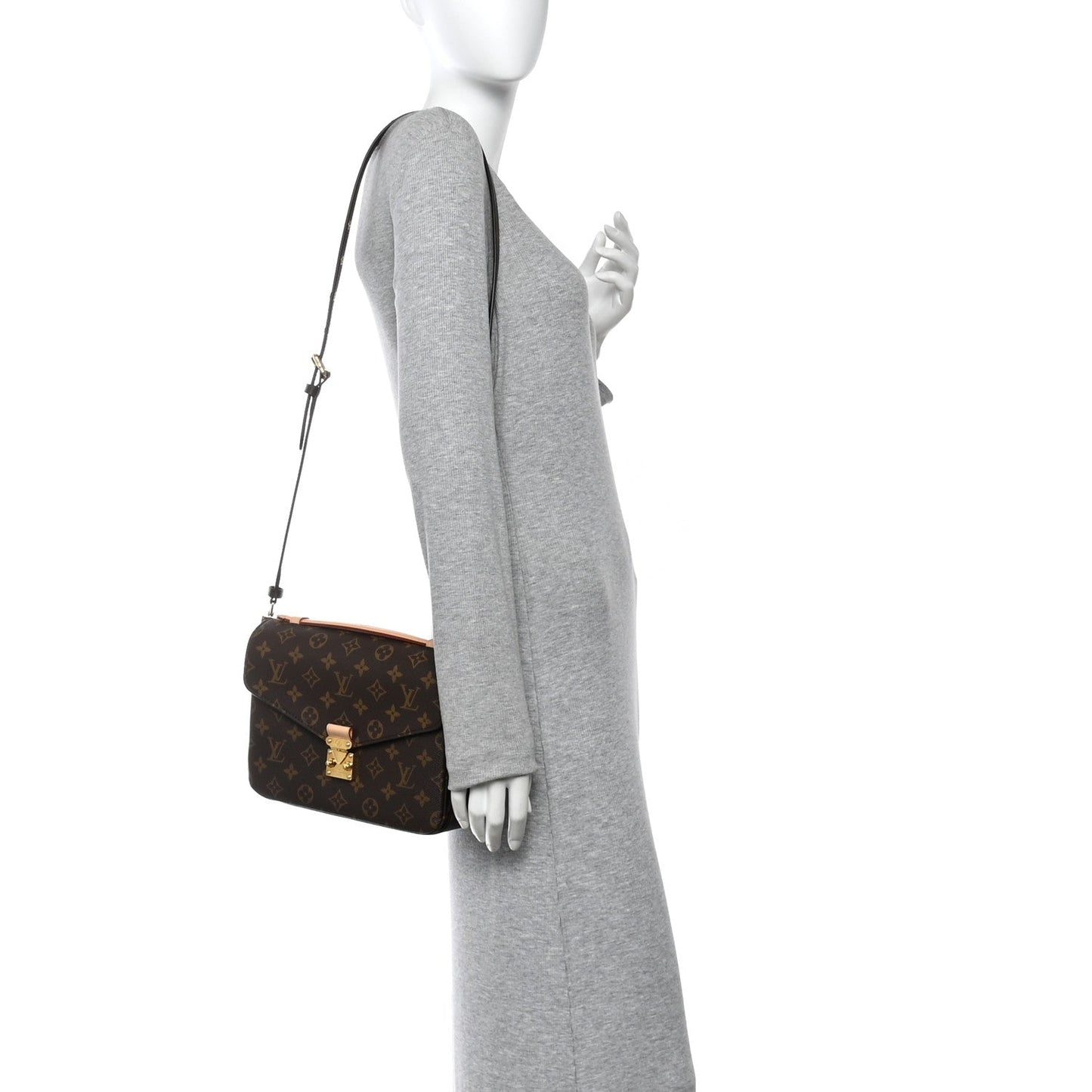 Monogram Pochette Metis