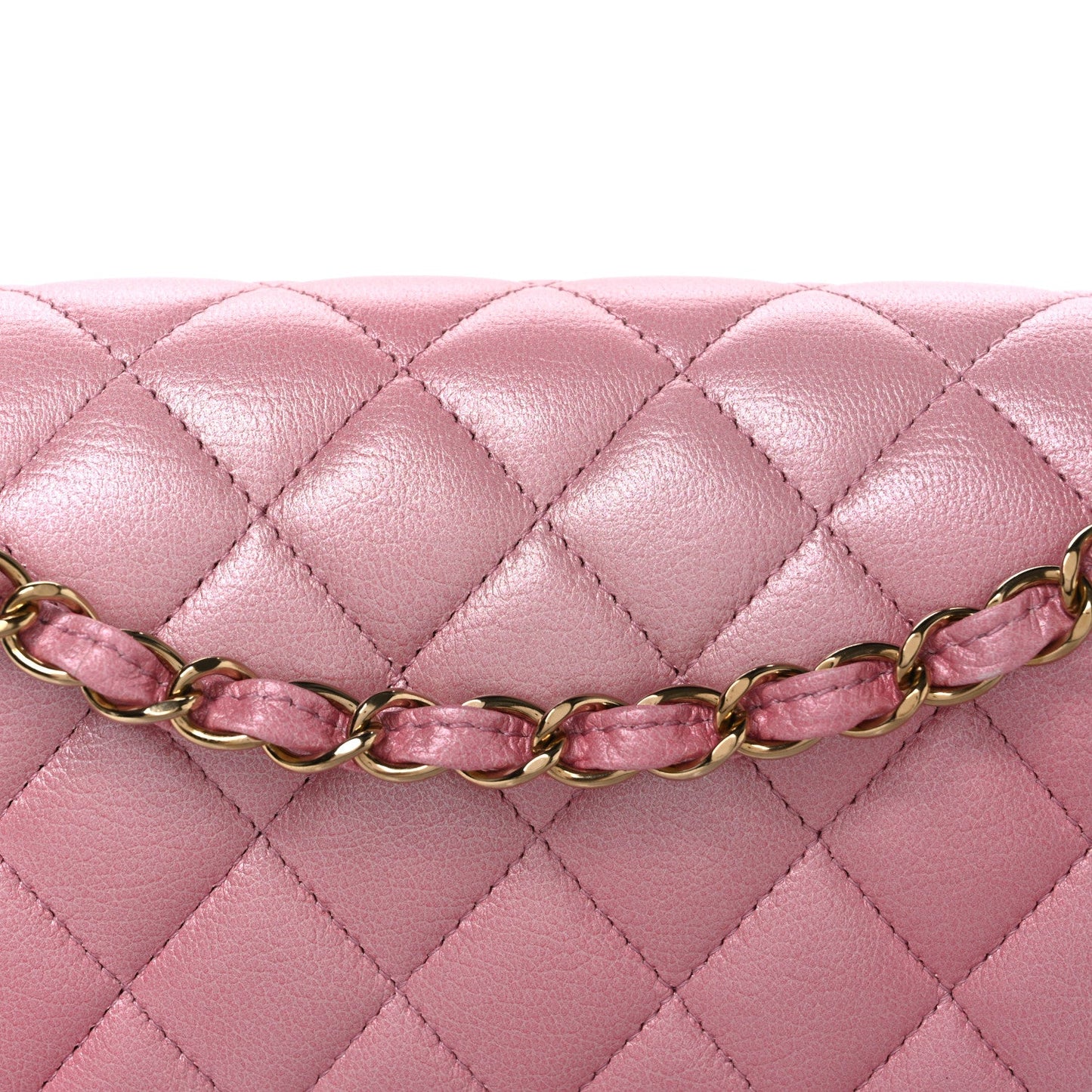 Iridescent Caviar Quilted Medium Double Flap Rose Pink