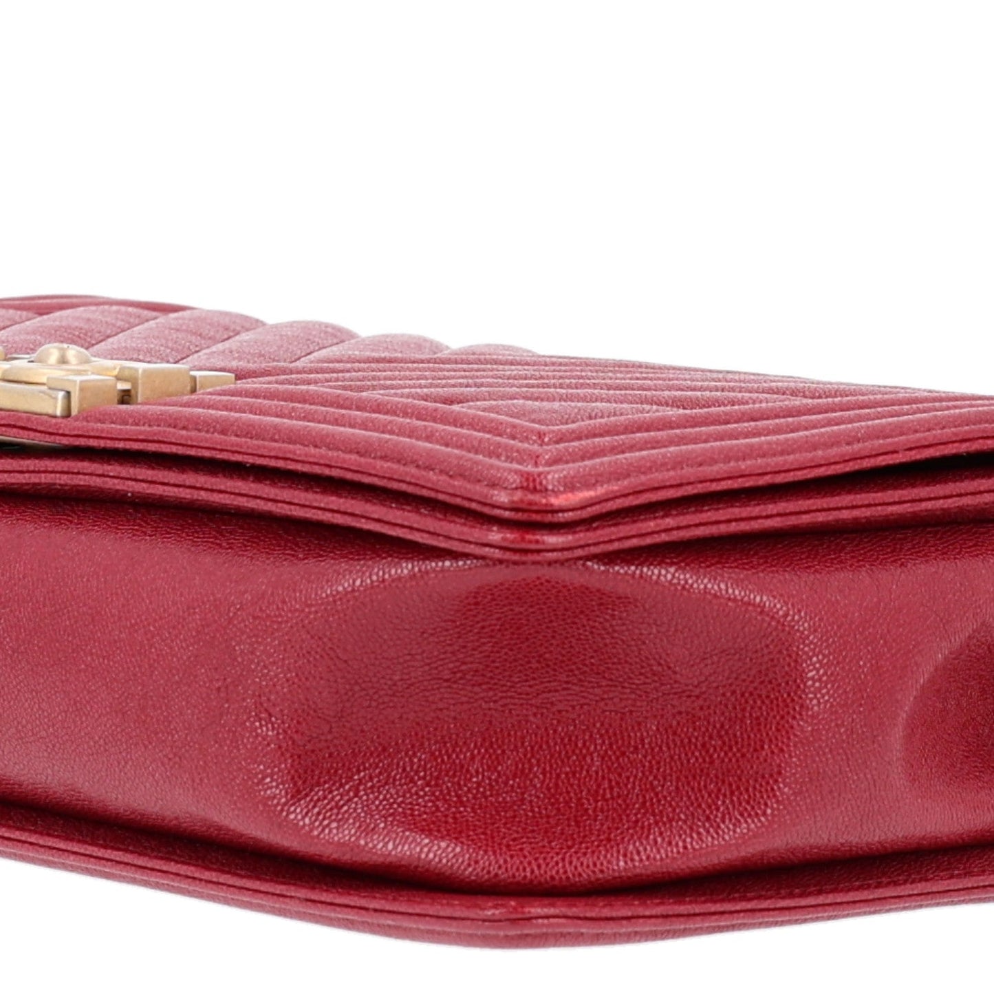 Caviar Chevron Quilted Medium Boy Flap Red