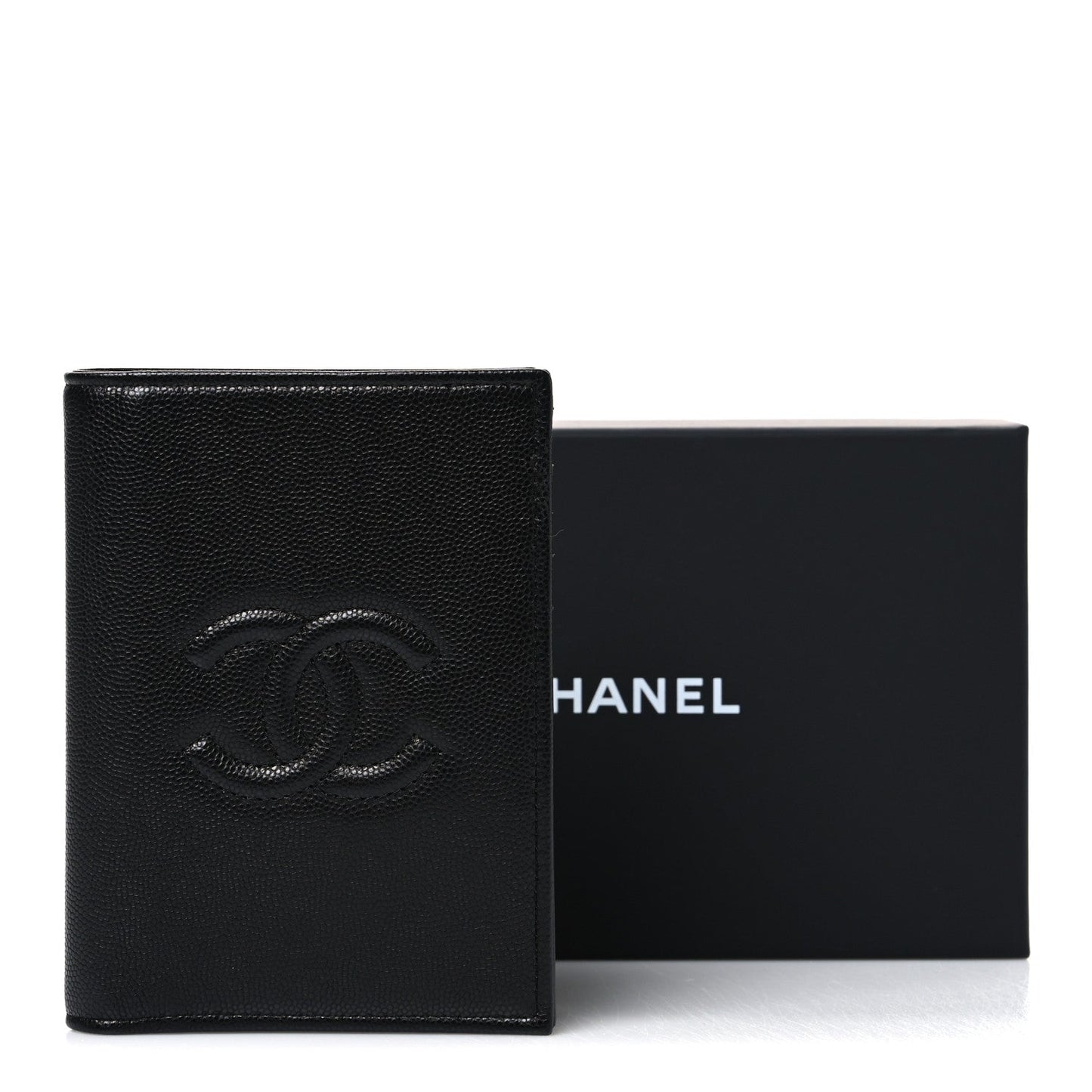 Caviar Timeless Passport Holder Black