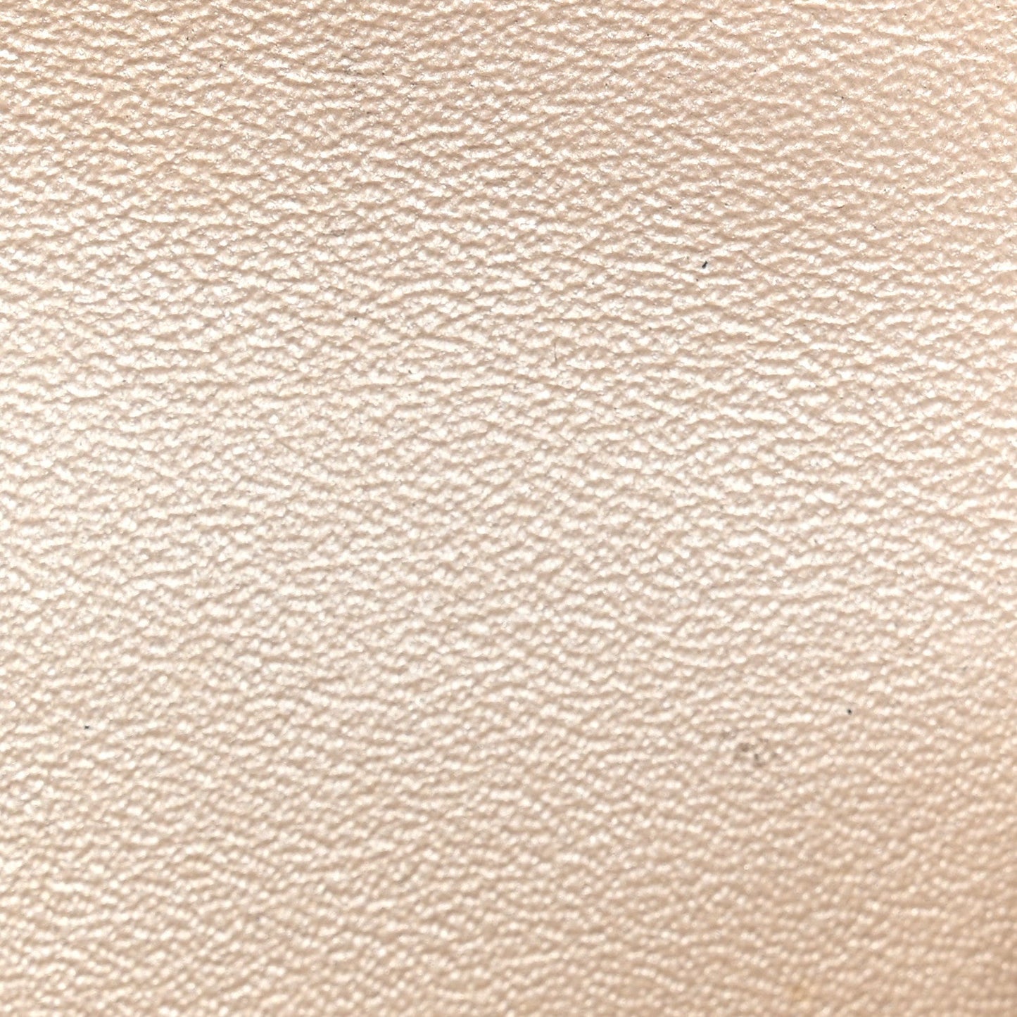 Pearly Caviar Quilted Medium Double Flap Light Beige