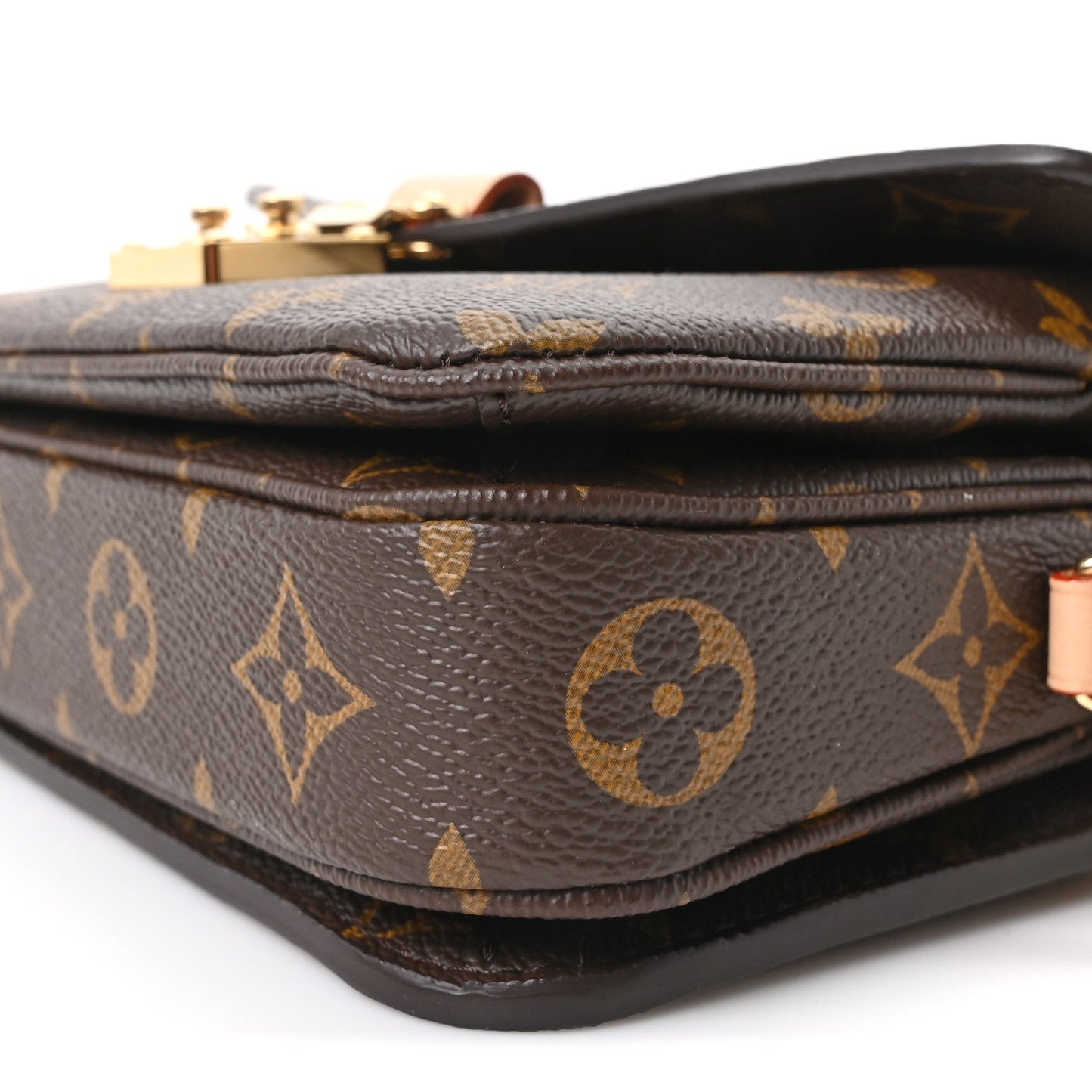 Monogram Pochette Metis East West