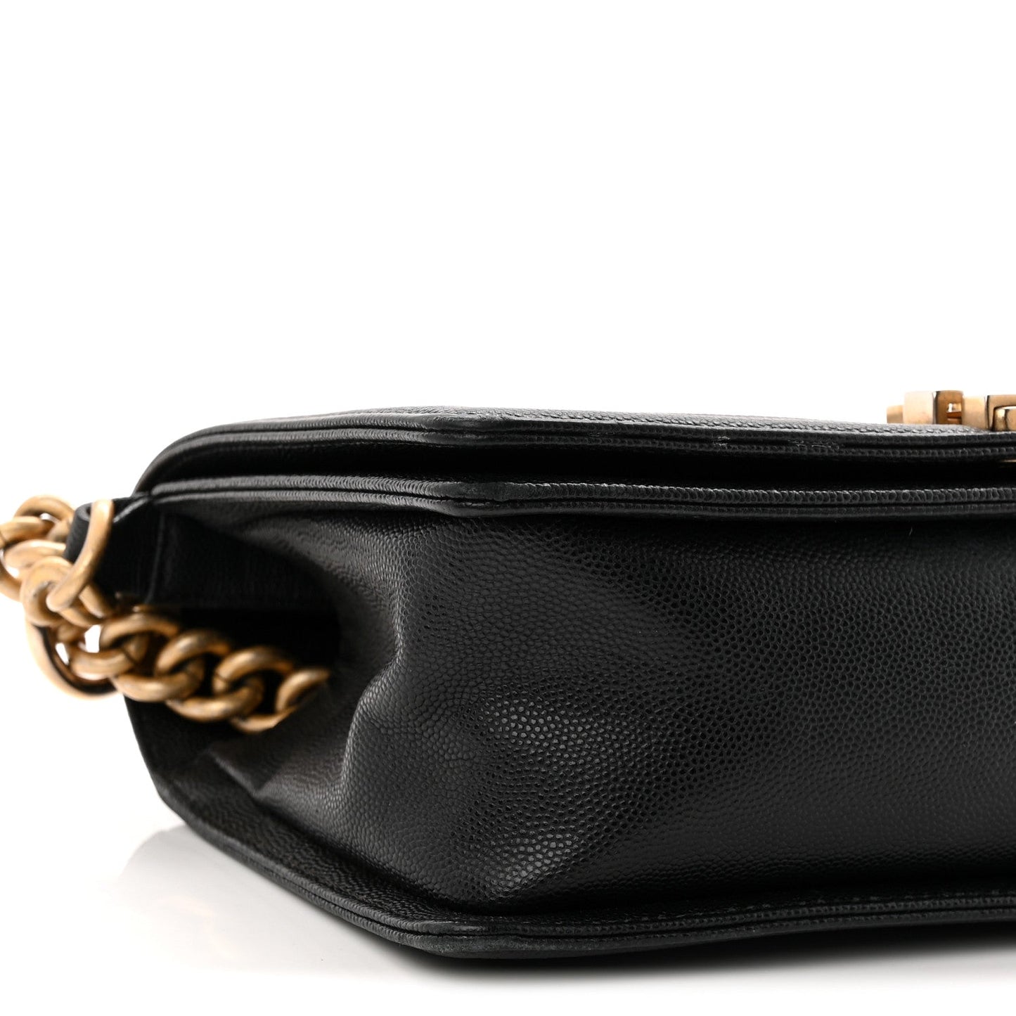 Caviar Quilted Medium Boy Flap Black