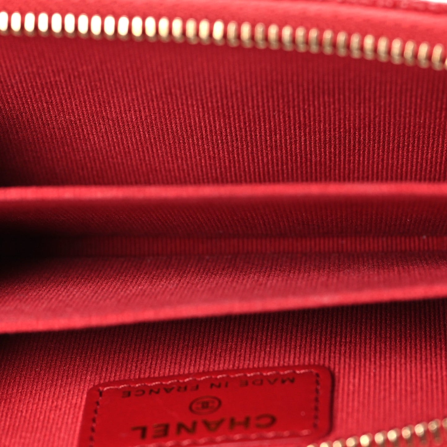 Caviar Quilted Zip Coin Purse Red