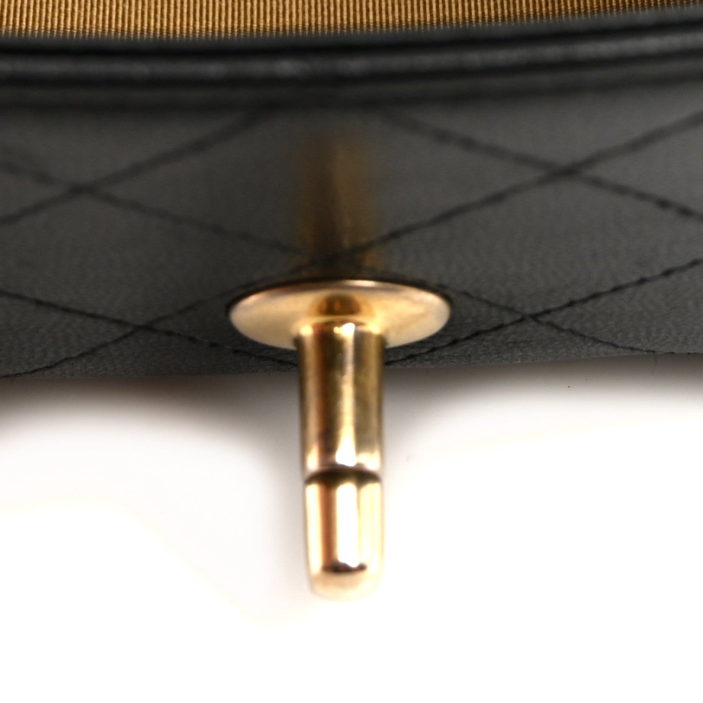 Goatskin Chic Pearls Clutch On Chain Black
