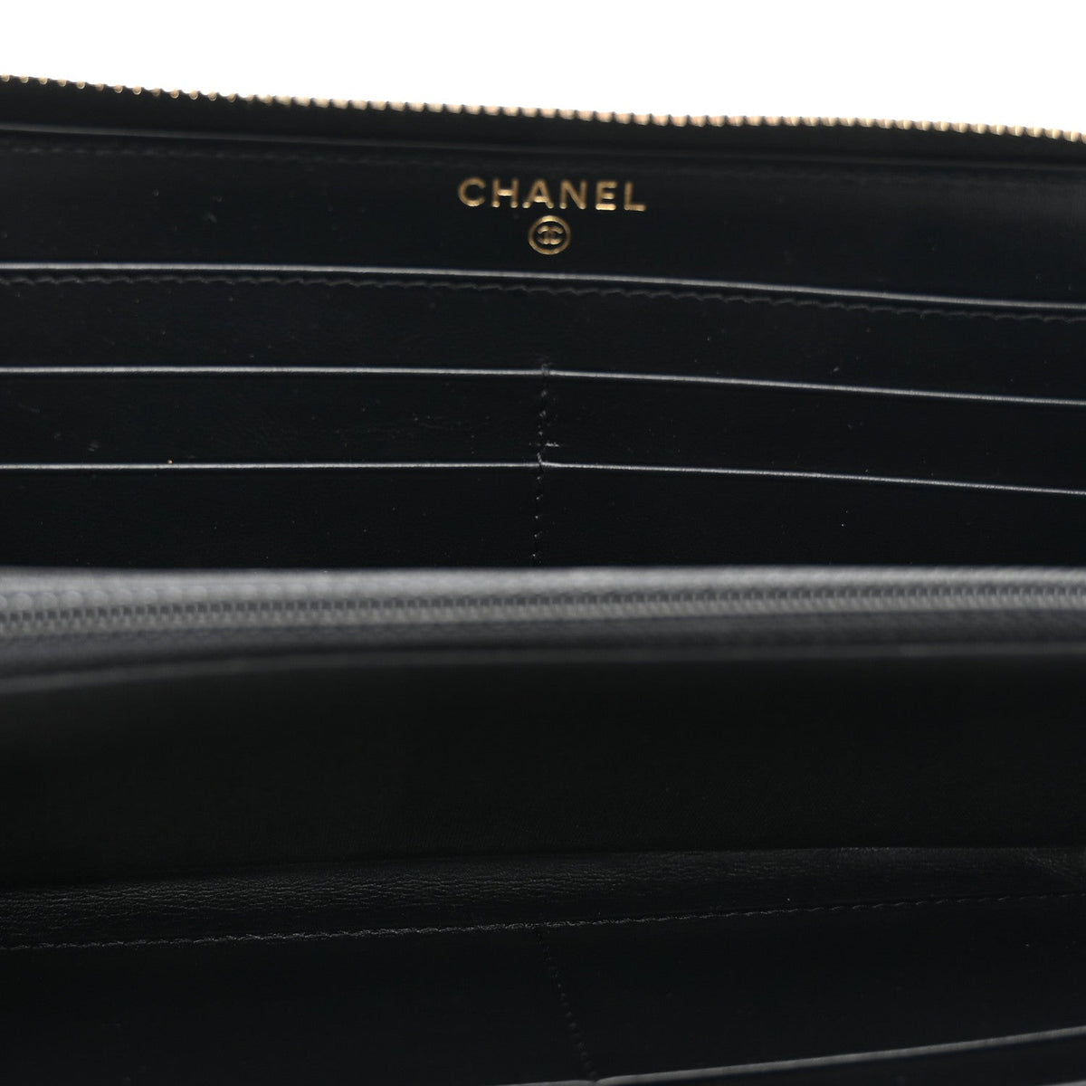 Caviar Quilted Filigree Zip Around Wallet Black