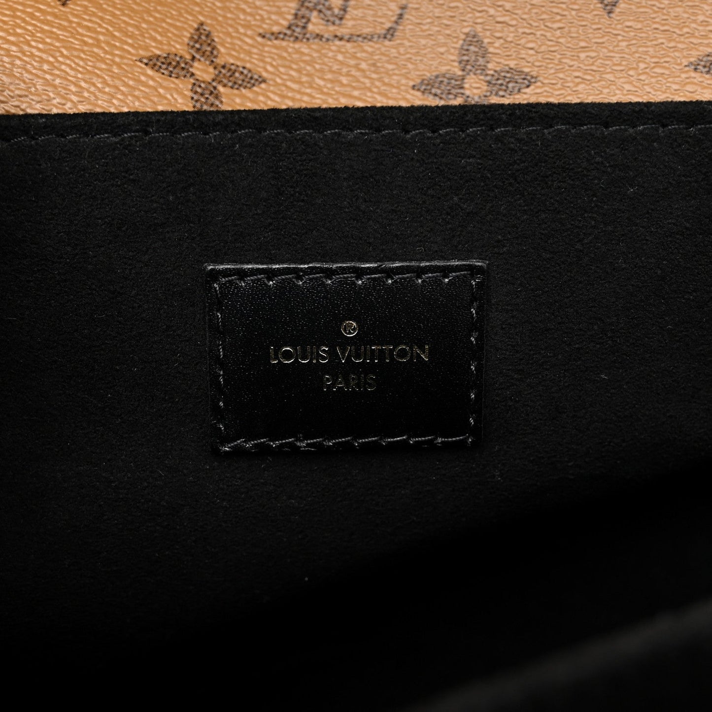 Reverse Monogram Pochette Metis