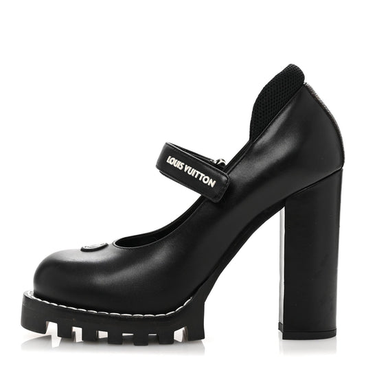 Calfskin Star Trail Ankle Pumps 37 Black