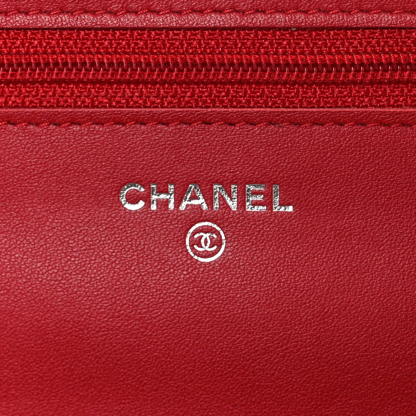 Caviar Timeless CC Wallet on Chain WOC Red