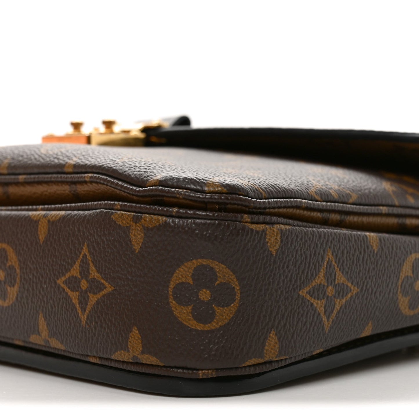 Reverse Monogram Pochette Metis