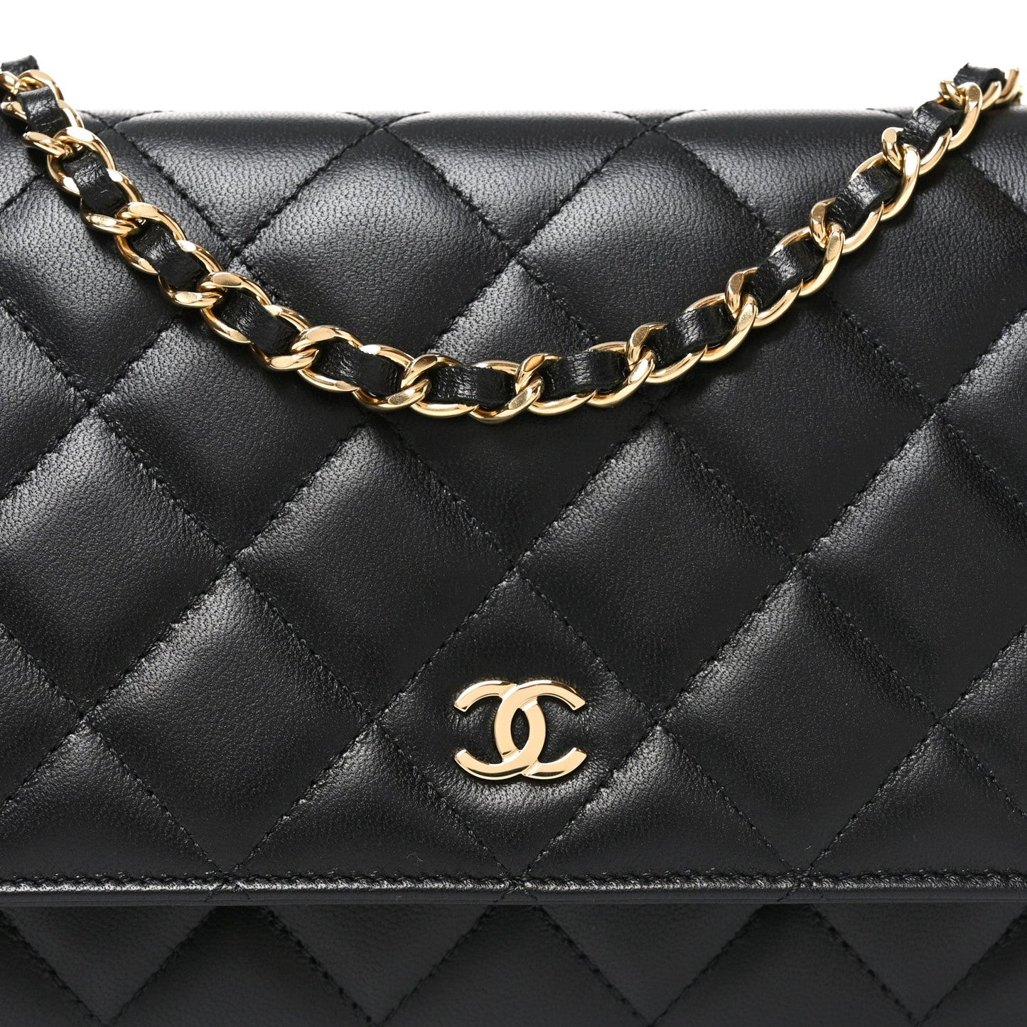 Lambskin Quilted Wallet On Chain WOC Black