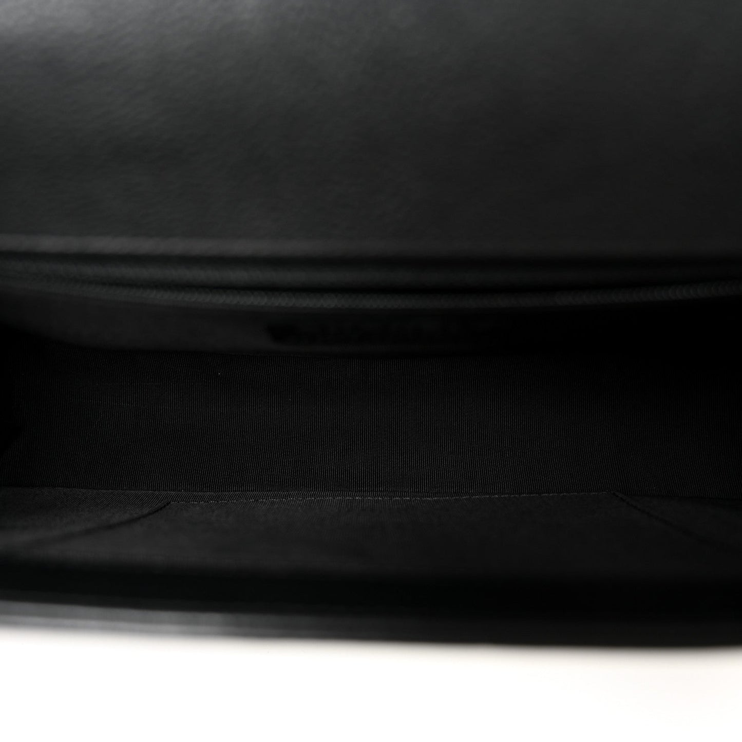 Grained Calfskin Quilted New Medium Boy Flap Black