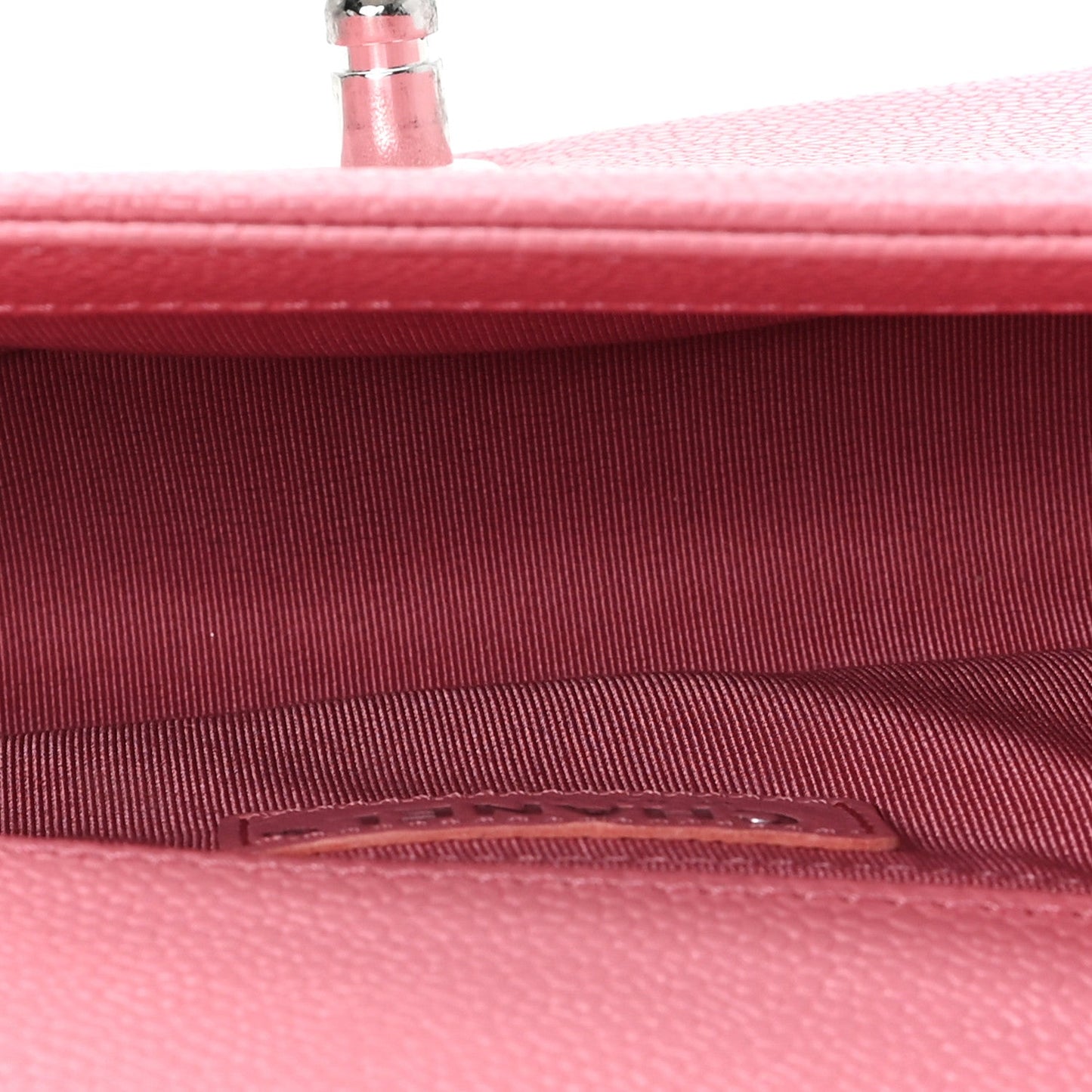 Caviar Chevron Quilted Medium Boy Flap Pink