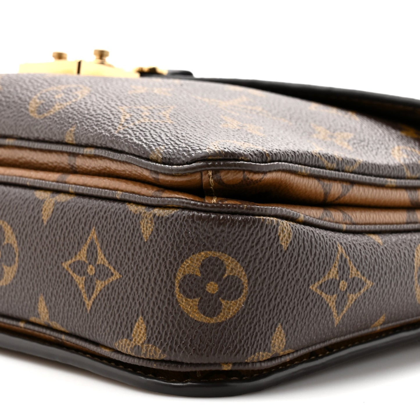 Reverse Monogram Pochette Metis