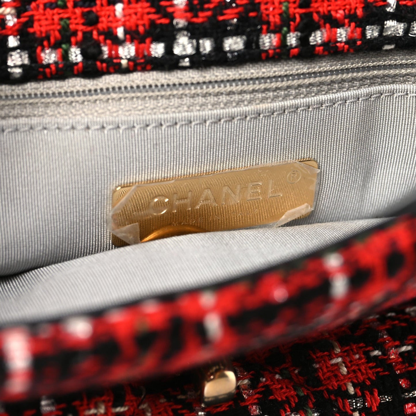 Tweed Quilted Medium Chanel 19 Flap Red Black