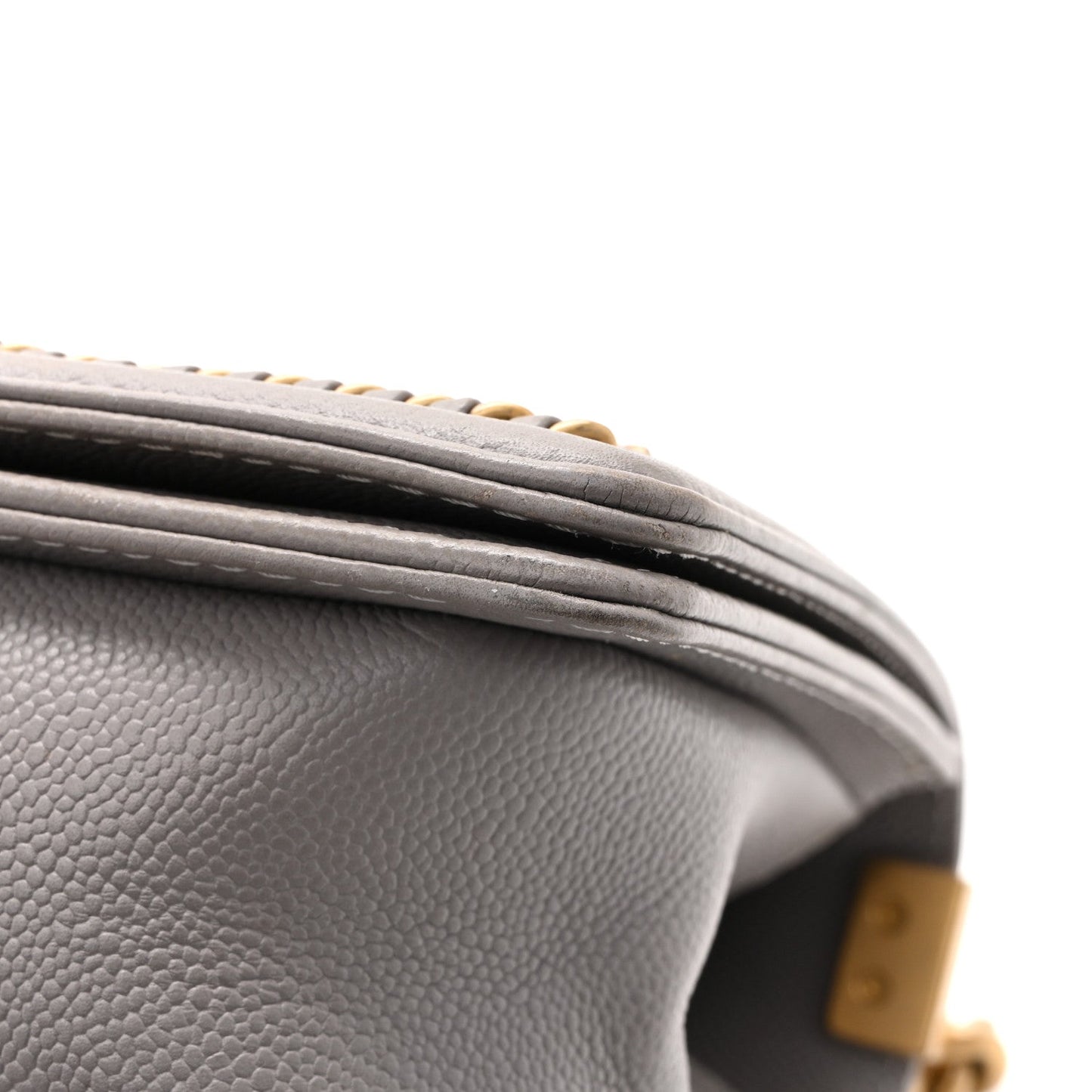 Caviar Quilted Chain Around Medium Boy Flap Grey