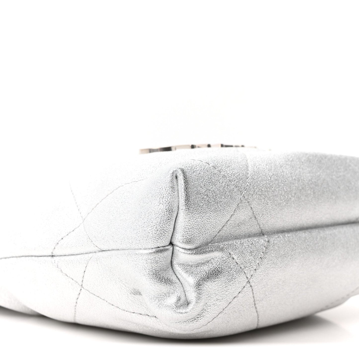 Metallic Lambskin Quilted Mini Chanel 22 Silvery