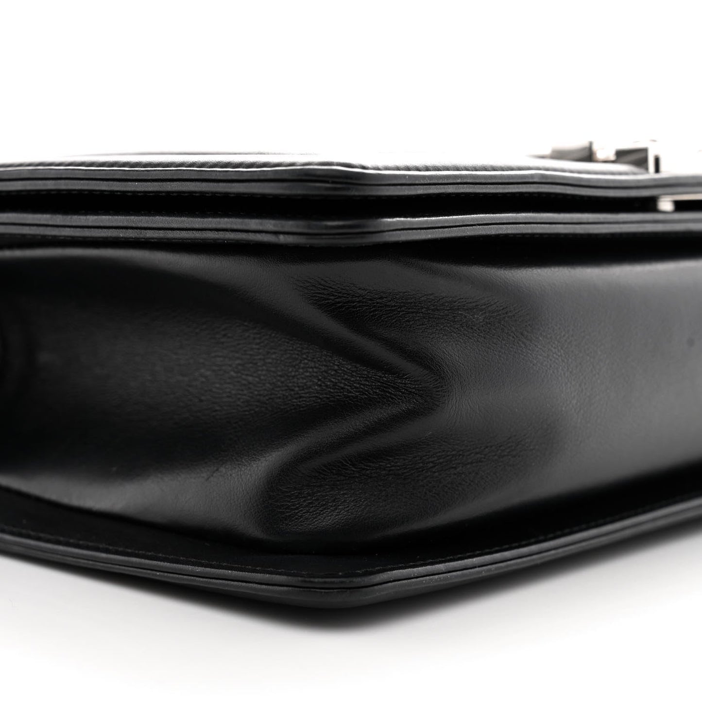 Lambskin Chevron Quilted Medium Boy Flap Black