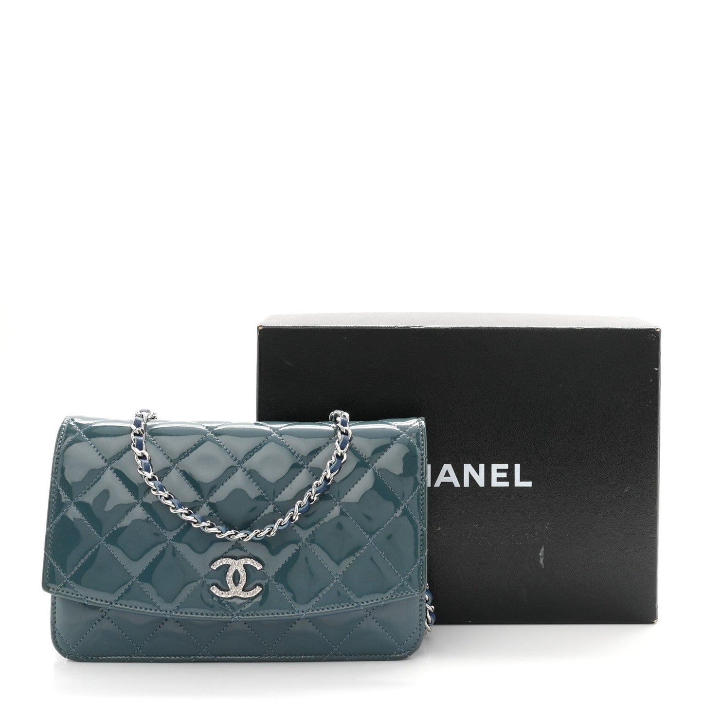 Patent Quilted Brilliant Wallet On Chain WOC Blue