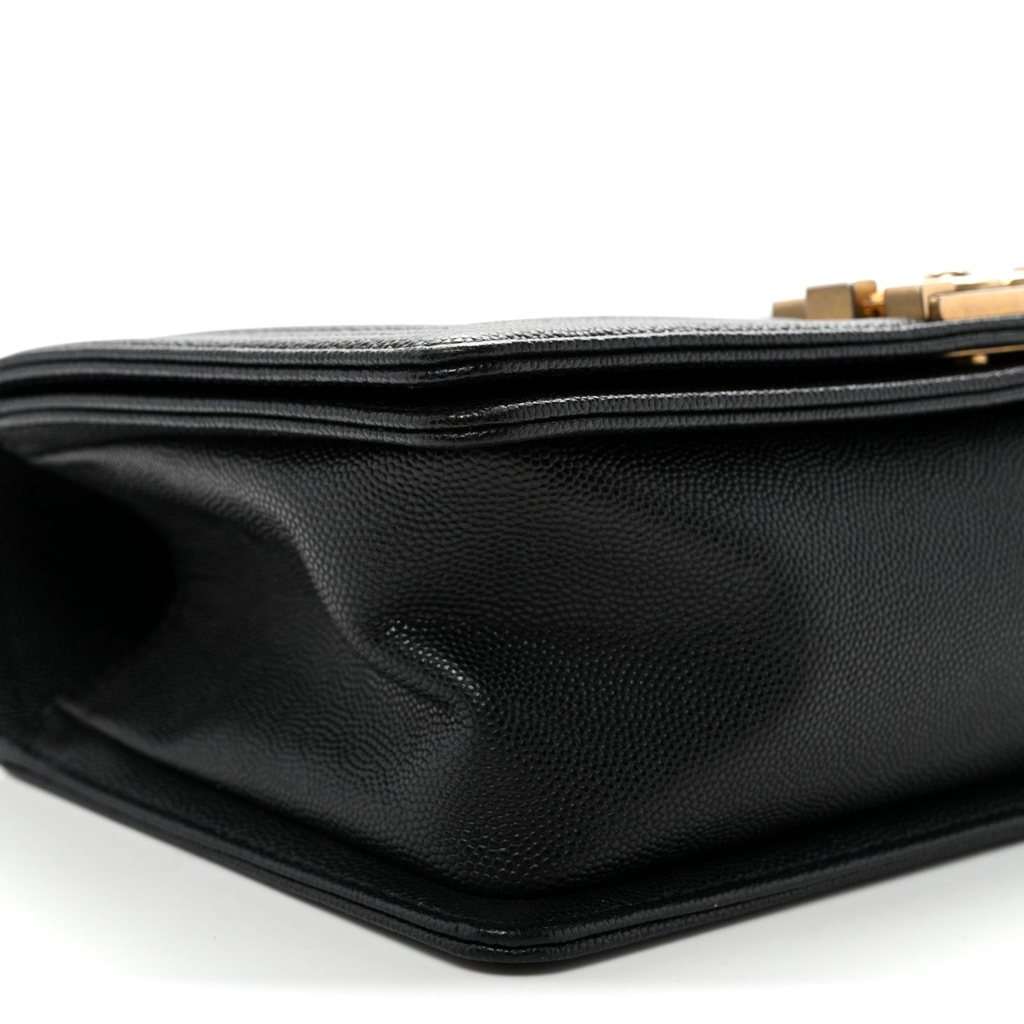 Caviar Quilted Medium Boy Flap Black
