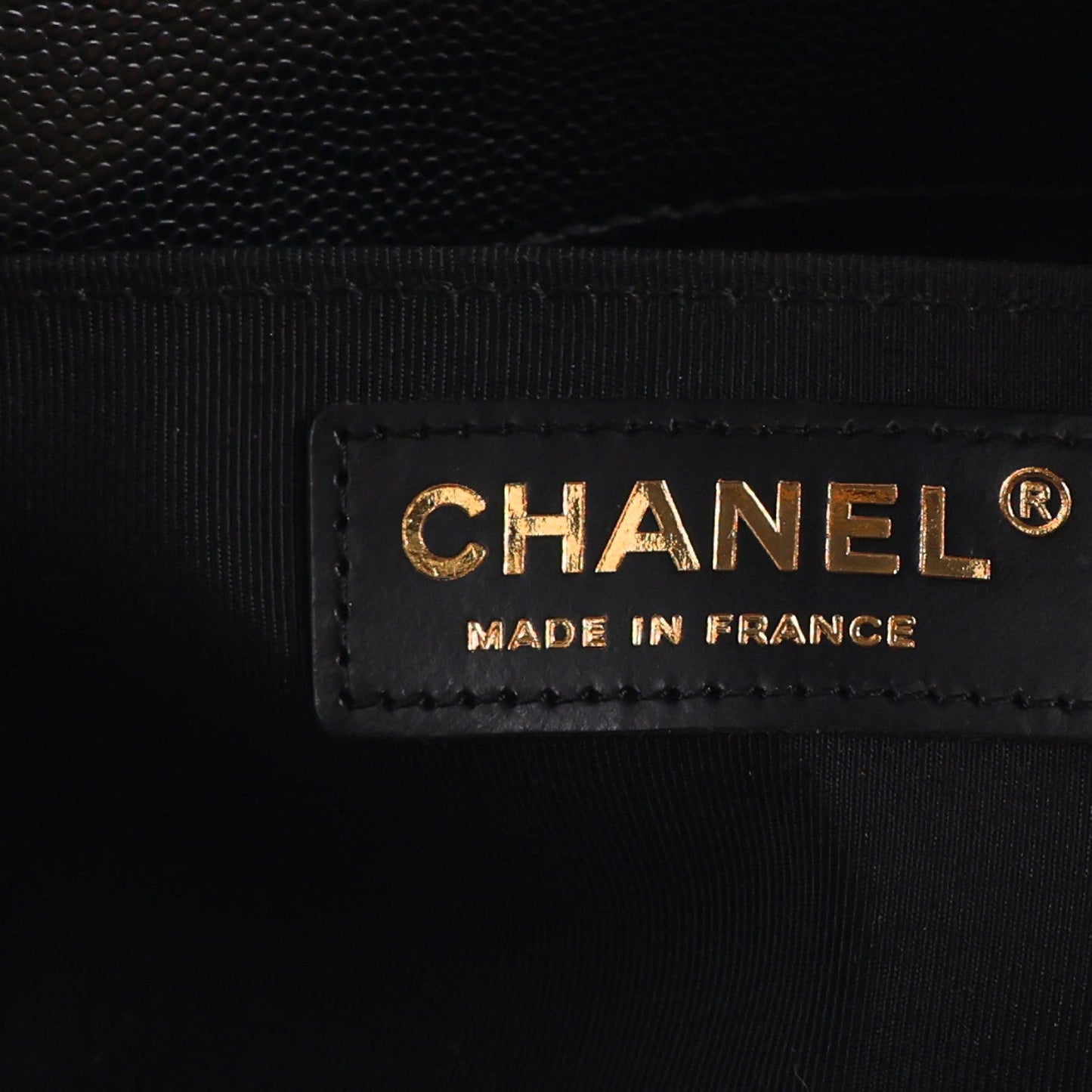 Caviar Quilted Medium Boy Flap Black