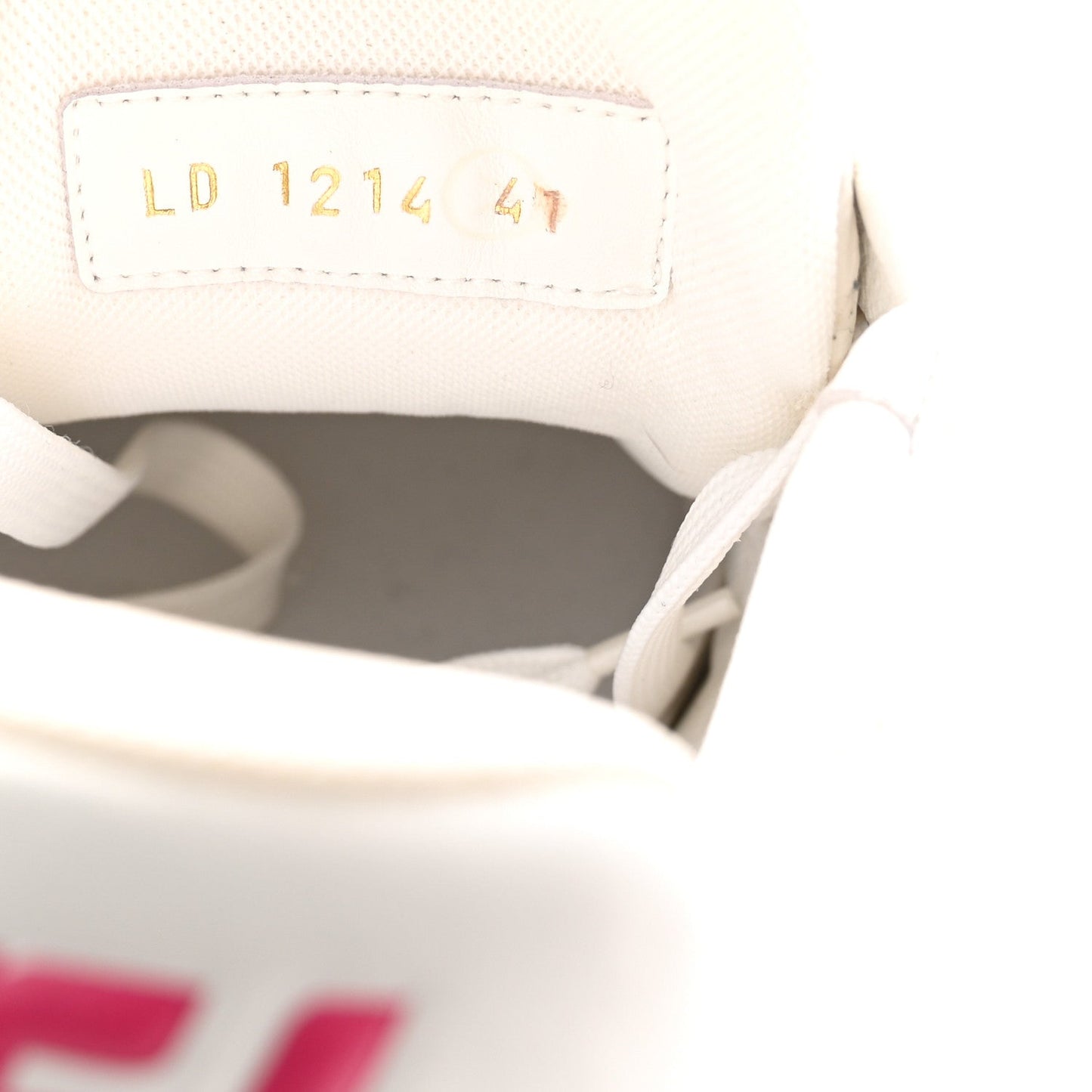 LV X TM Embossed Monogram Cherry Blossom LV Trainer Sneakers 41 White
