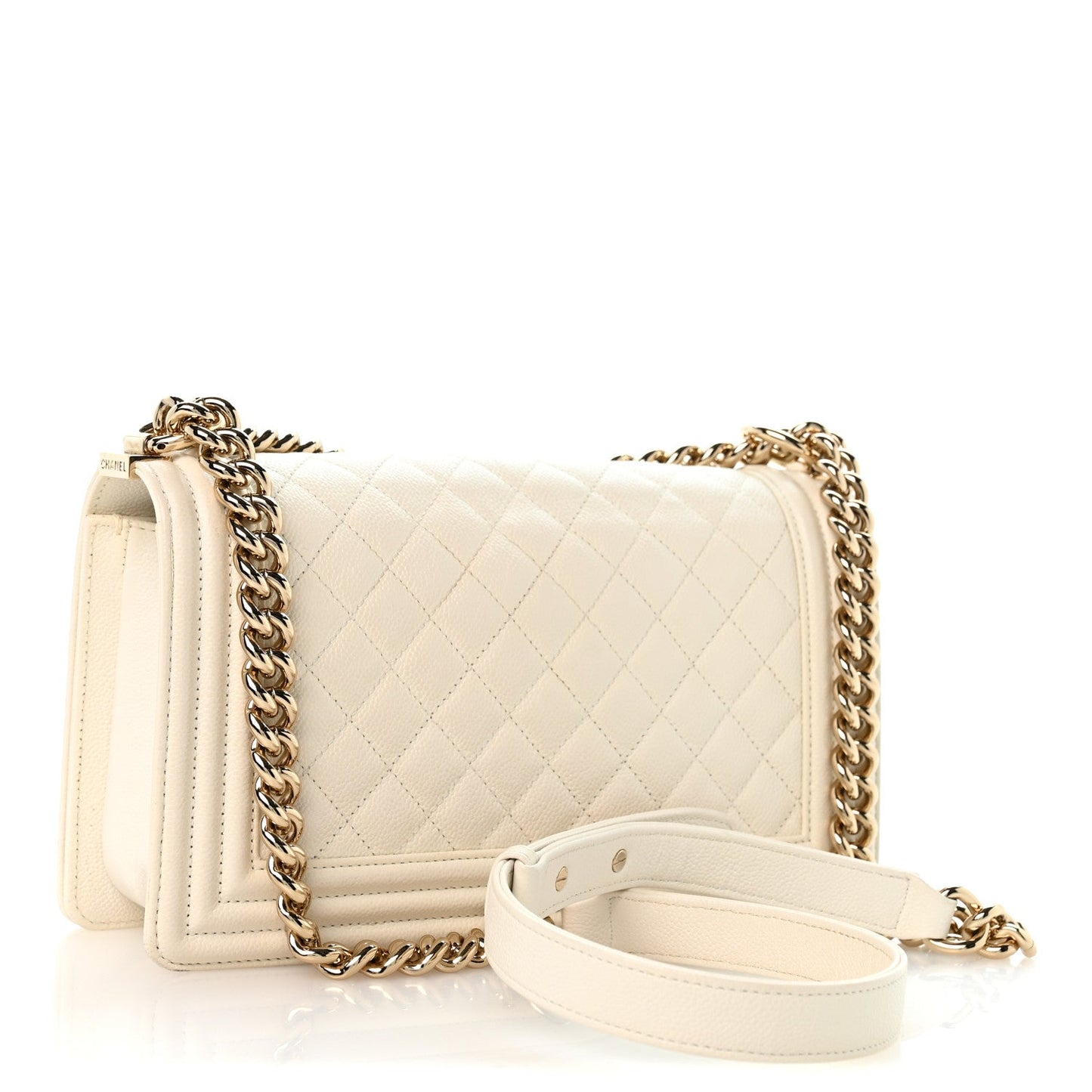 Caviar Quilted Medium Boy Flap White