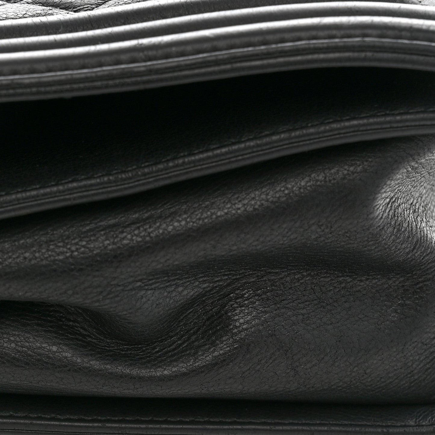 Calfskin Quilted Large Boy Flap Black