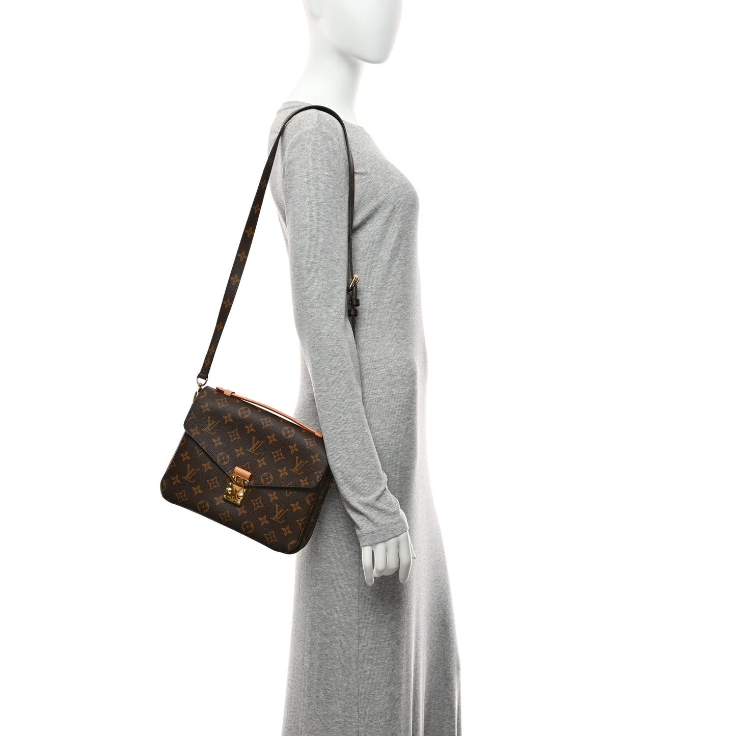 Monogram Pochette Metis