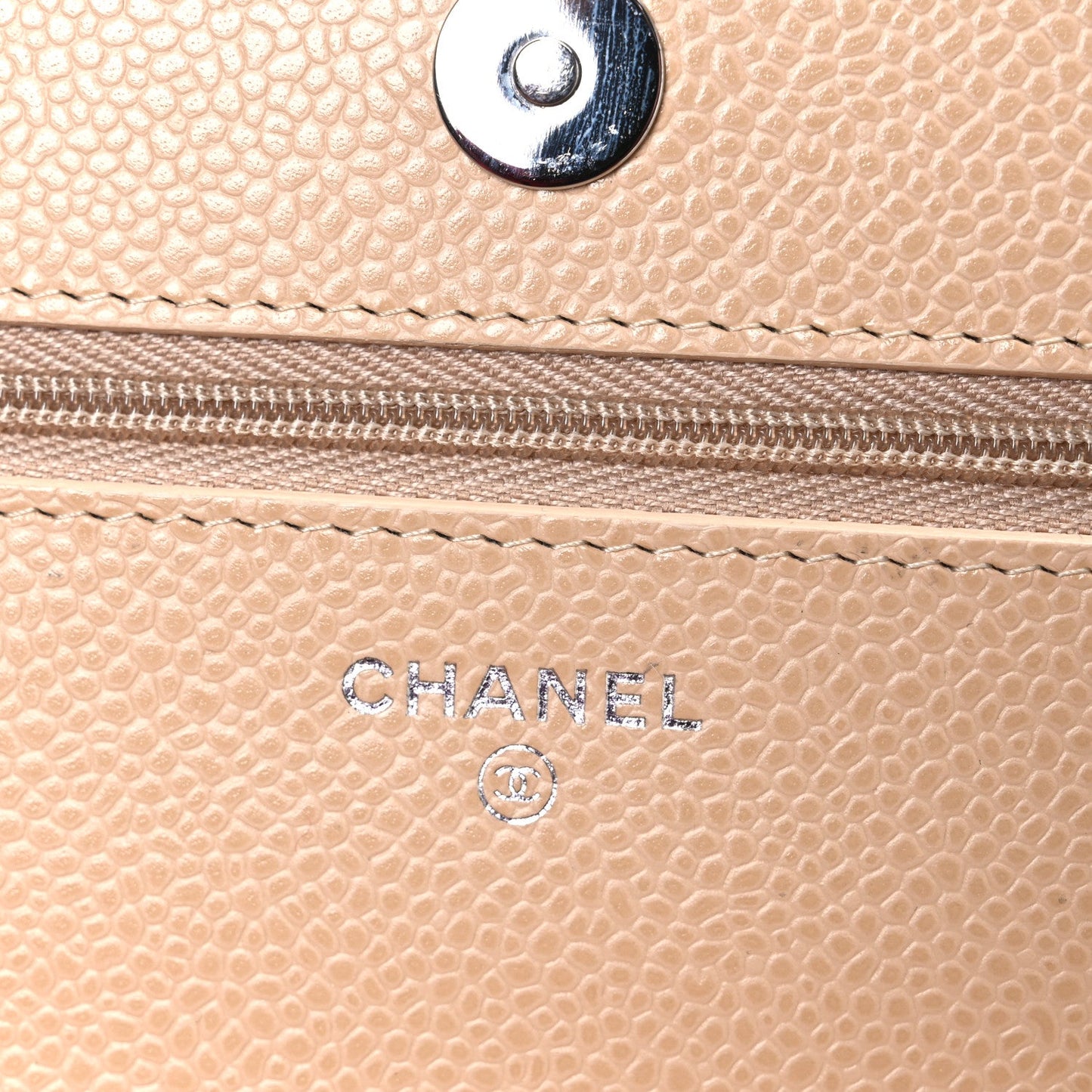 Caviar Quilted Wallet on Chain WOC Beige