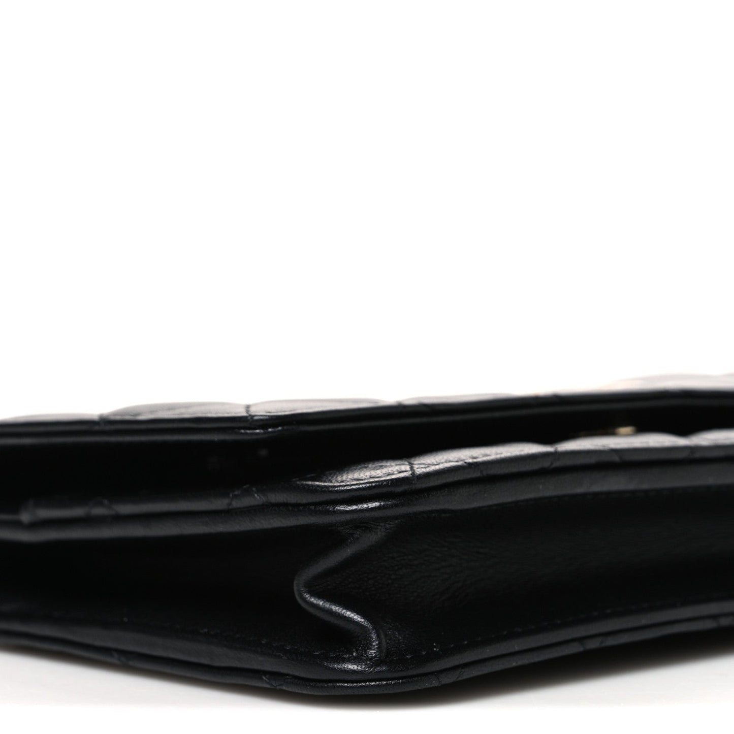 Lambskin Quilted Pearl Wallet On Chain WOC Black
