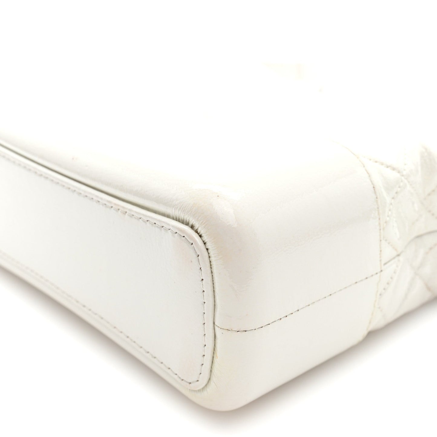 Patent Goatskin Quilted Medium Gabrielle Hobo White