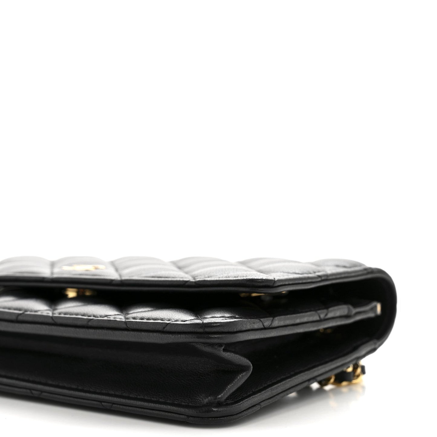 Lambskin Quilted Wallet On Chain WOC Black
