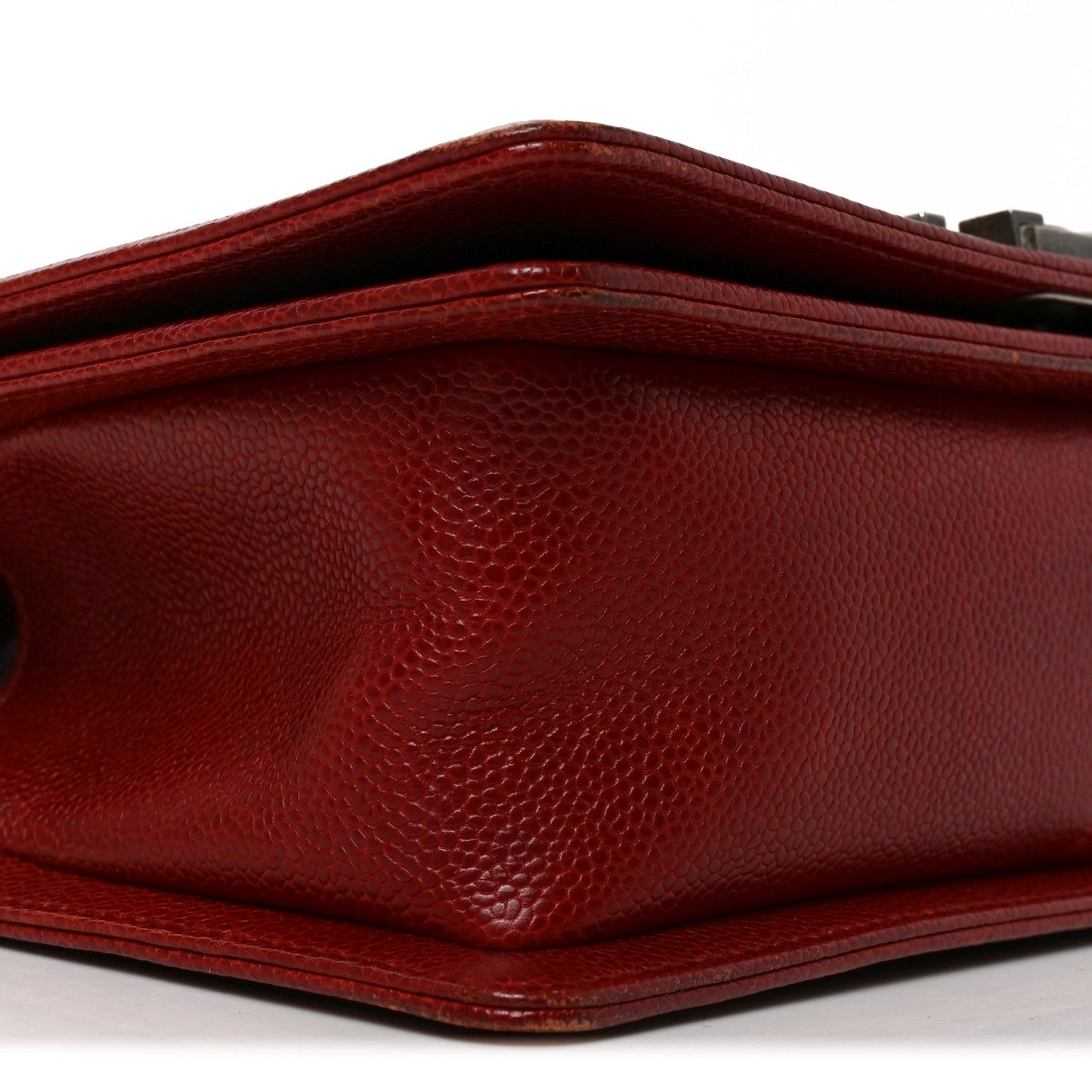 Caviar Quilted Medium Boy Flap Dark Red