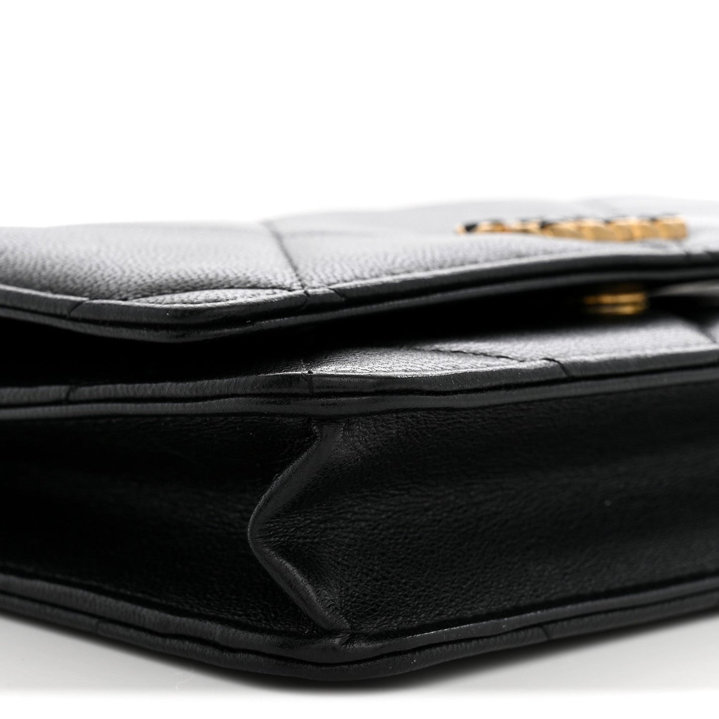 Lambskin Quilted Chanel 19 Wallet On Chain WOC Black