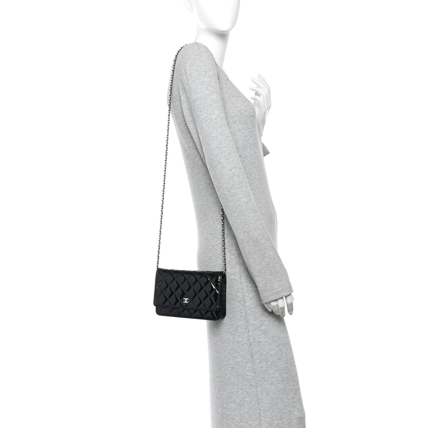 Patent Quilted Wallet On Chain WOC Black