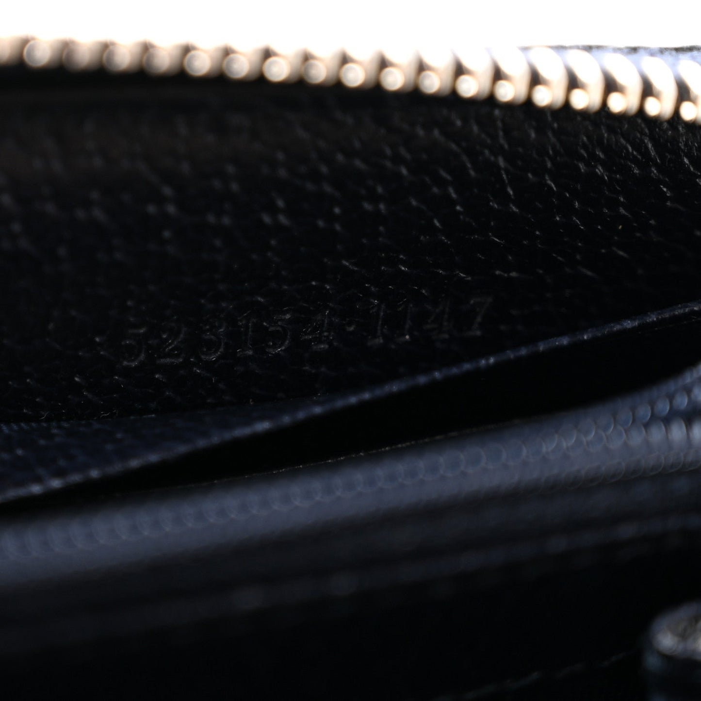 GG Supreme Monogram Textured Dollar Calfskin Web Ophidia Zip Around Wallet Beige Blue