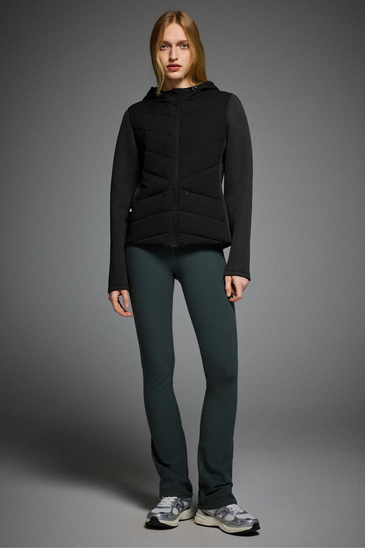 Air-Layer Lightweight Jacket with Hood