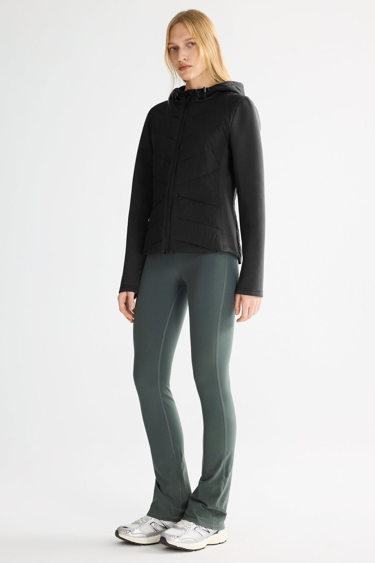 Air-Layer Lightweight Jacket with Hood