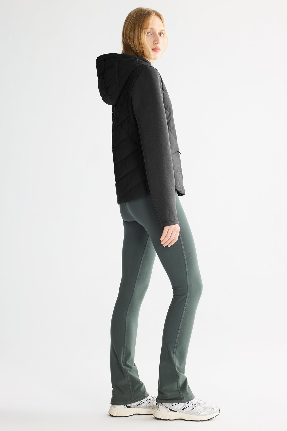 Air-Layer Lightweight Jacket with Hood