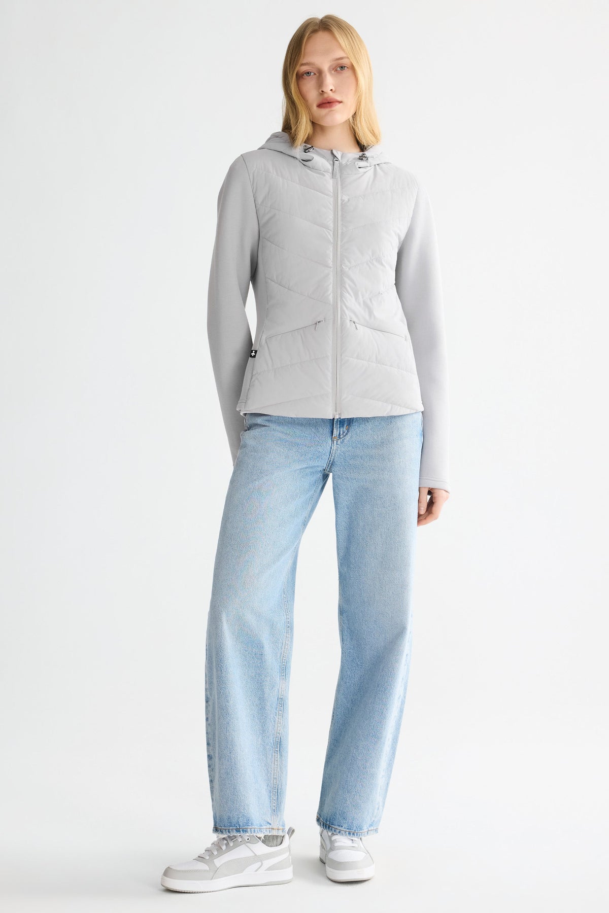 Air-Layer Lightweight Jacket with Hood
